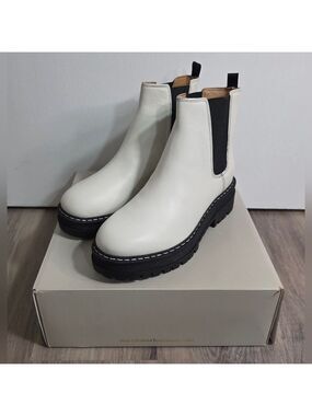 MARC FISHER Pirro-V Chelsea Lugsole Boot Ivory Size 9 - New In Box